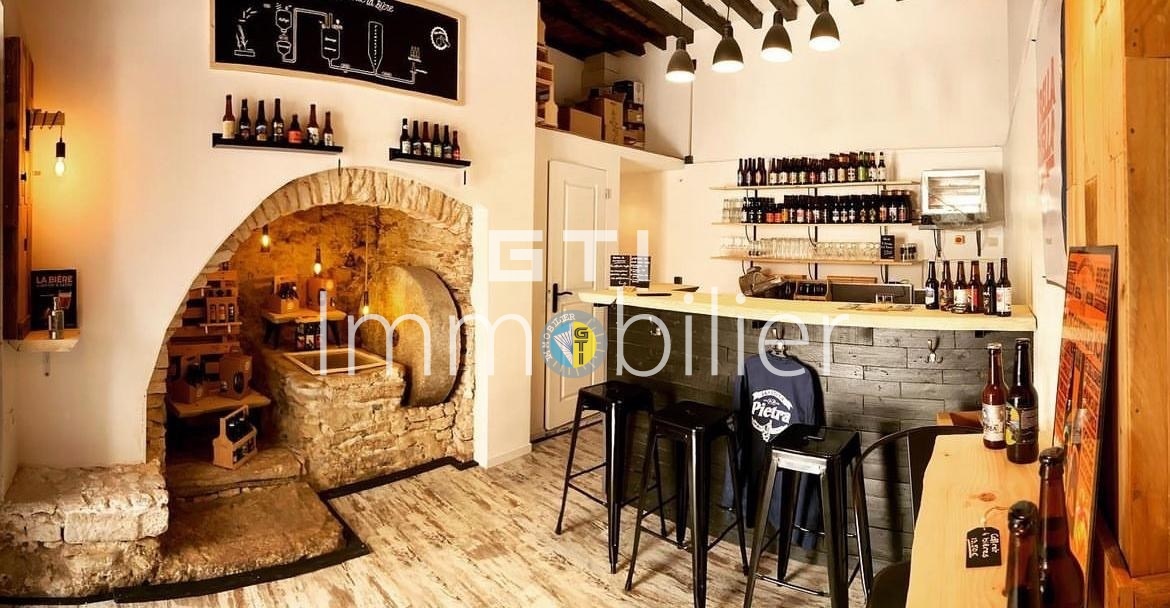 LOCAL COMMERCIAL BONIFACIO